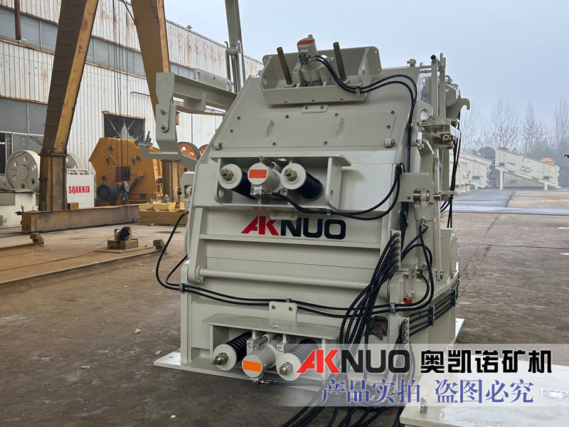反擊式破碎機(jī)哪個(gè)廠家好？奧凱諾專(zhuān)注歐版反擊破 型號(hào)多 規(guī)格全 產(chǎn)量大